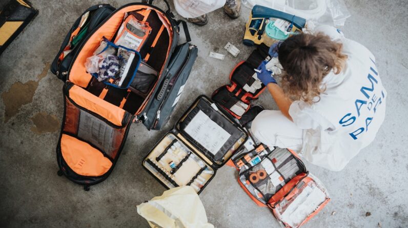 Photo Emergency kit